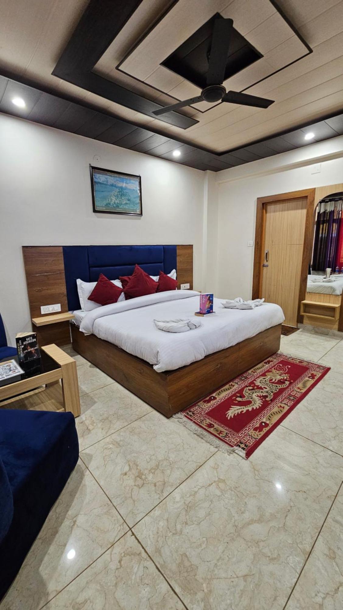Green View Hotel And Restaurant McLeod Ganj Exterior photo